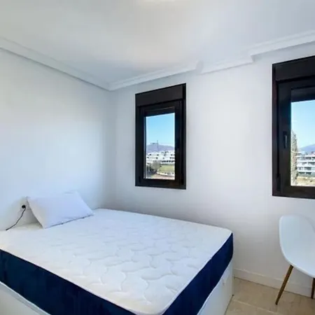 Impresionante Atico Duplex Con Piscina *