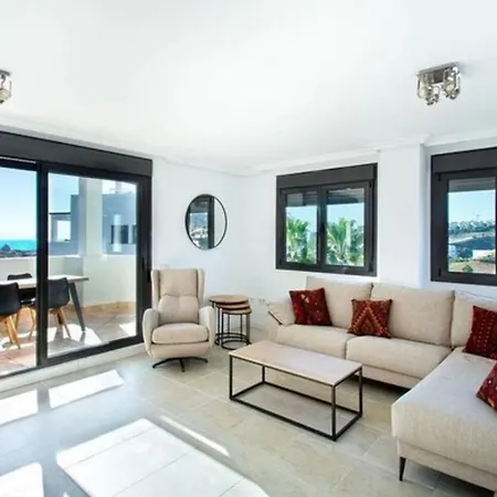 Impresionante Atico Duplex Con Piscina * Estepona
